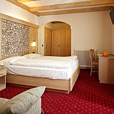 Hotel Garni My Ledro เปียเว ดิ เลโดร ภายนอก รูปภาพ