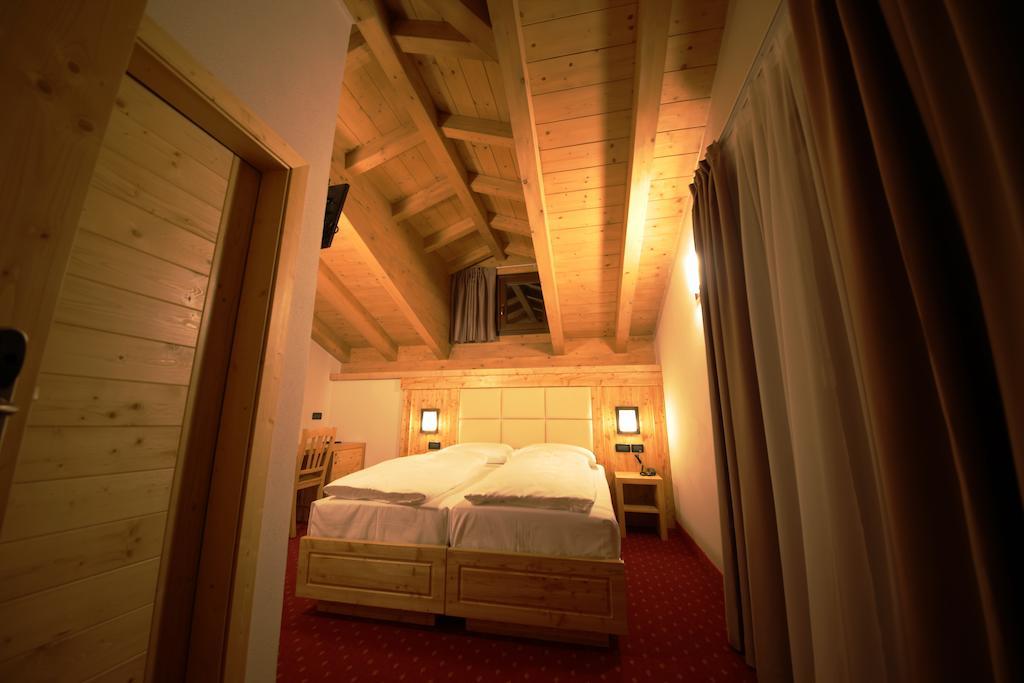 Hotel Garni My Ledro เปียเว ดิ เลโดร ห้อง รูปภาพ