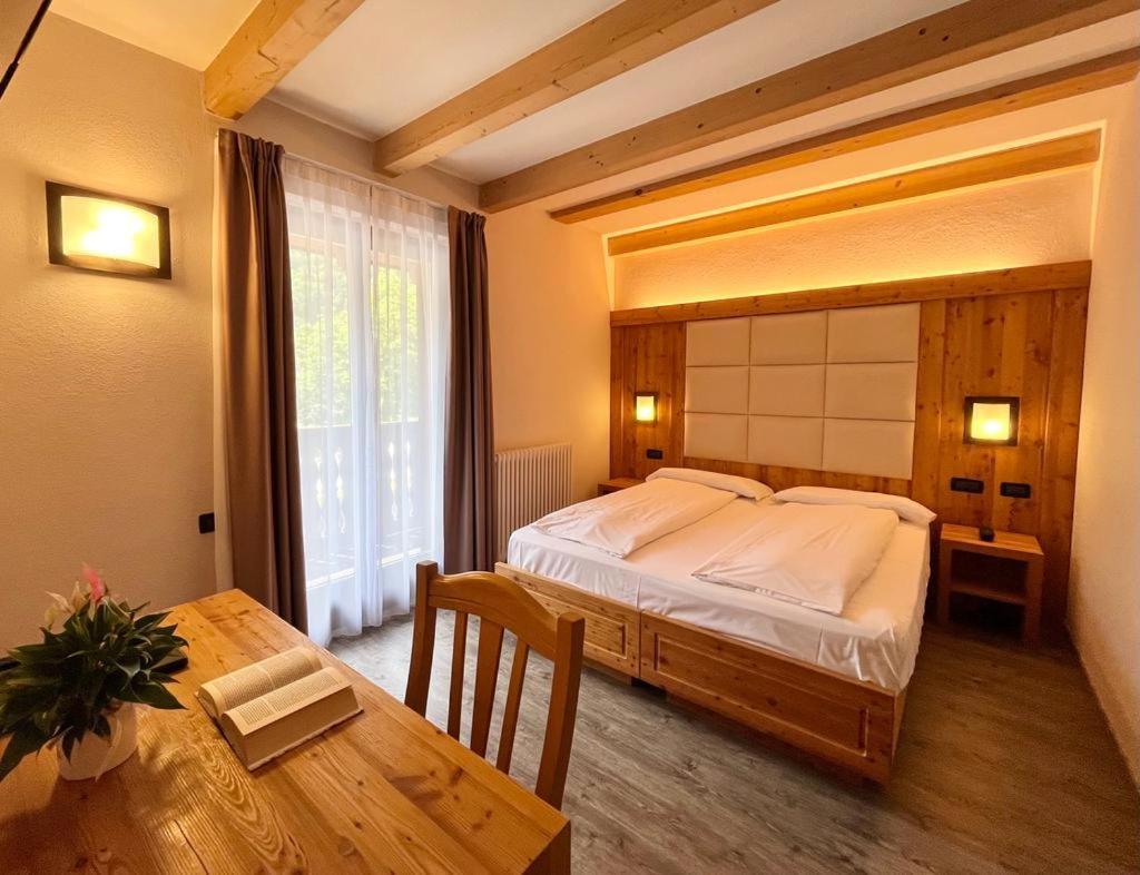 Hotel Garni My Ledro เปียเว ดิ เลโดร ภายนอก รูปภาพ