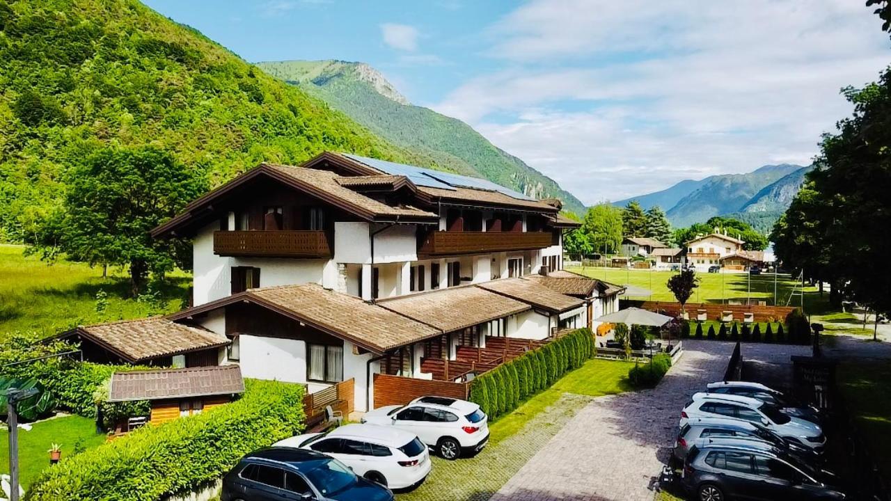 Hotel Garni My Ledro เปียเว ดิ เลโดร ภายนอก รูปภาพ