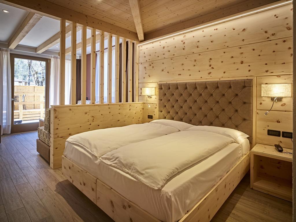 Hotel Garni My Ledro เปียเว ดิ เลโดร ภายนอก รูปภาพ